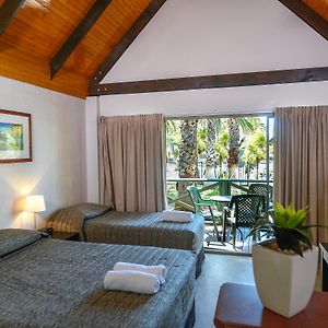 Triple Villa